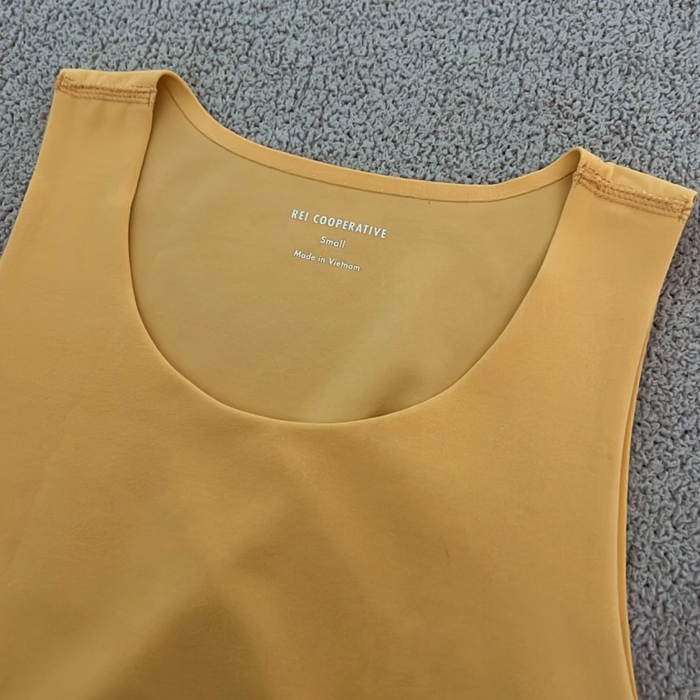 REI COOPERATIVE - Pastel Orange Take Your Time Bra Top  - Size Small